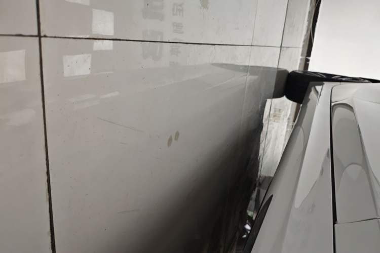 Used BMW 3 Series 2023 325Li M Sport Package Right Side Sill