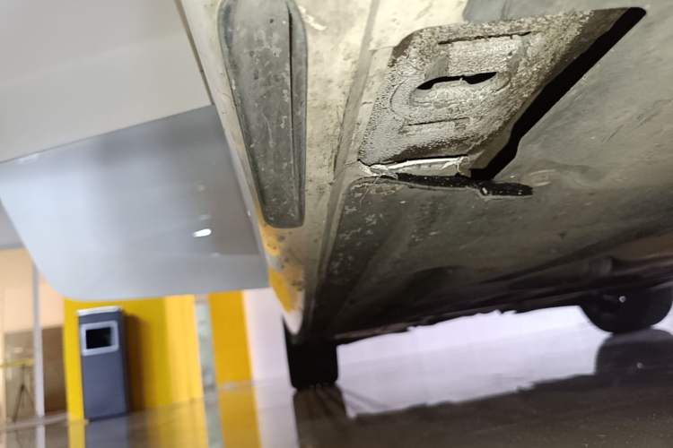 Used BMW 3 Series 2023 325Li xDrive M Sport Package Right Side Sill