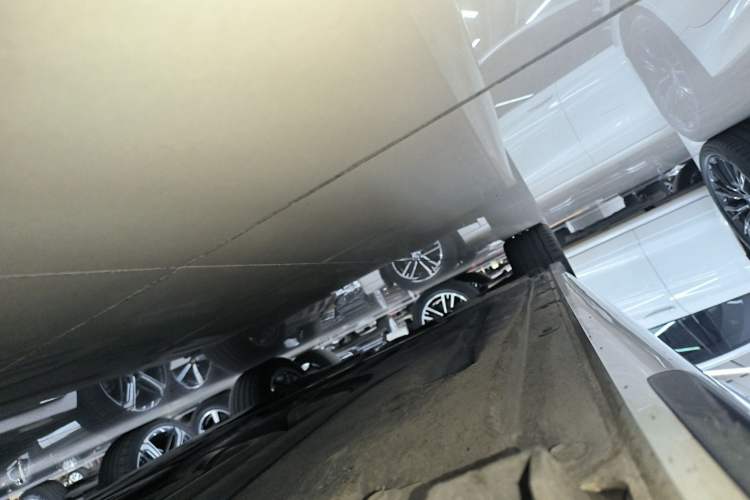 Used BMW 3 Series 2023 325Li M Sport Package Right Side Sill
