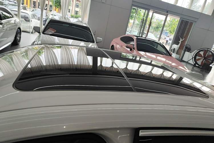 Used BMW 3 Series 2023 325Li M Sport Package Roof
