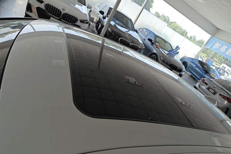 Used BMW 3 Series 2023 325Li M Sport Package Roof