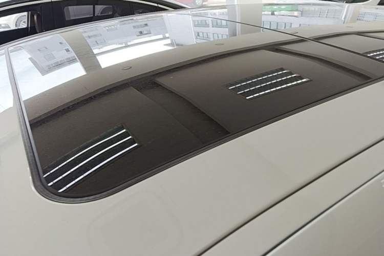 Used BMW 3 Series 2023 325Li M Sport Package Roof