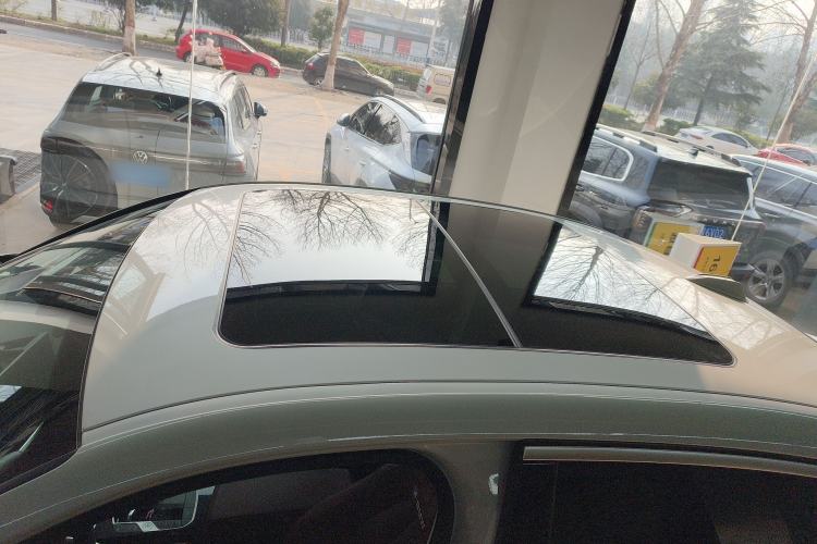 Used BMW 3 Series 2023 325Li M Sport Package Roof