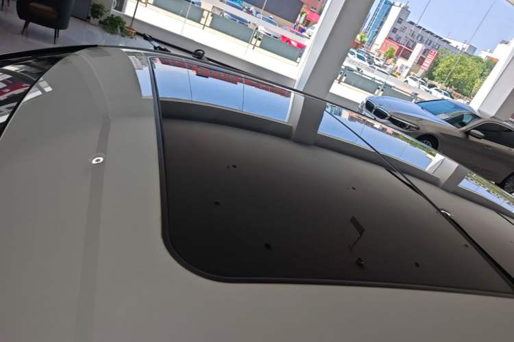 Used BMW 3 Series 2023 325Li M Sport Package Roof