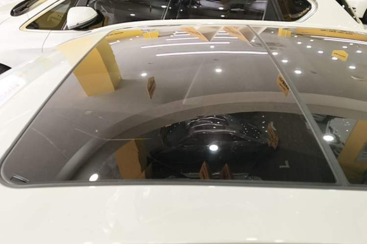Used BMW 3 Series 2023 320Li M Sport Package Roof