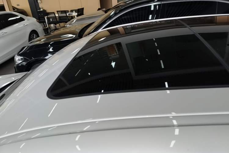 Used BMW 3 Series 2023 320Li M Sport Package Roof