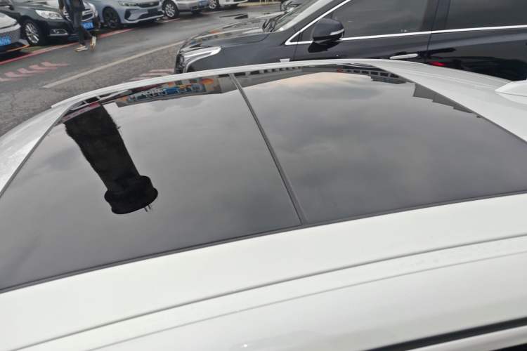 Used BMW 3 Series 2023 325Li M Sport Package Roof