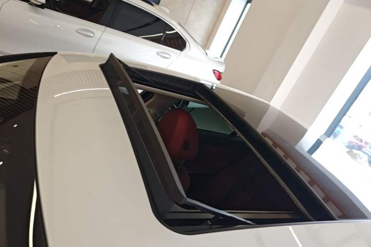 Used BMW 3 Series 2023 325Li M Sport Package Roof