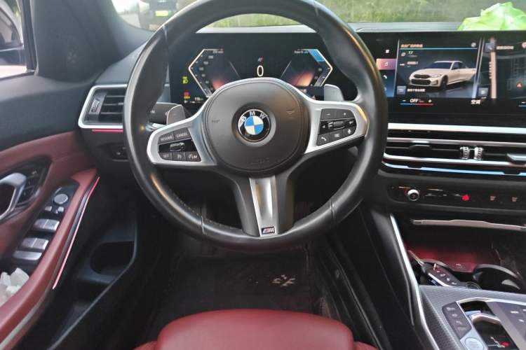 Used BMW 3 Series 2023 325i M Sport Night Edition Package Steering Wheel