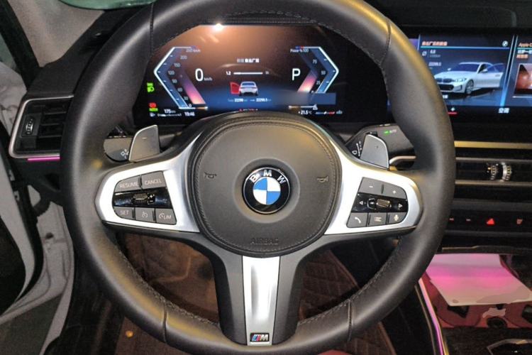 Used BMW 3 Series 2023 325Li M Sport Package Steering Wheel