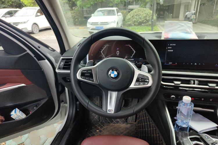 Used BMW 3 Series 2023 325Li M Sport Package Steering Wheel