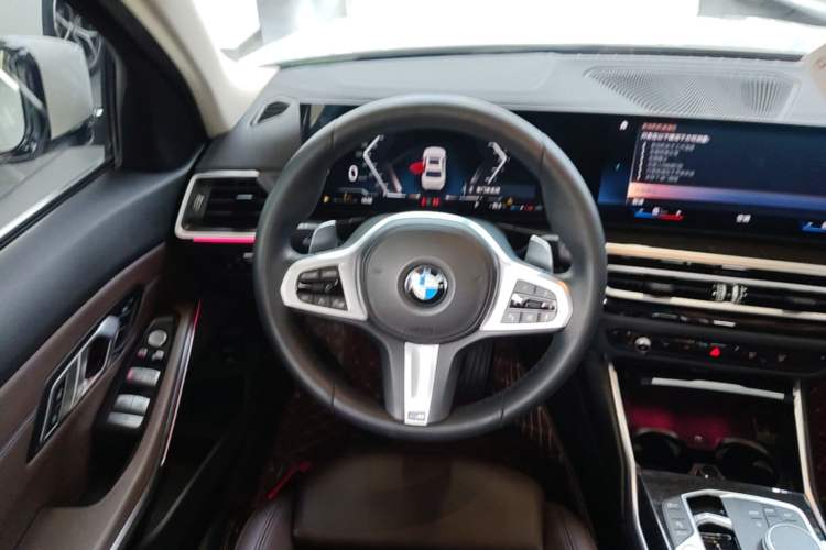 Used BMW 3 Series 2023 325Li M Sport Package Steering Wheel