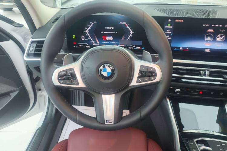 Used BMW 3 Series 2023 320Li M Sport Package Steering Wheel