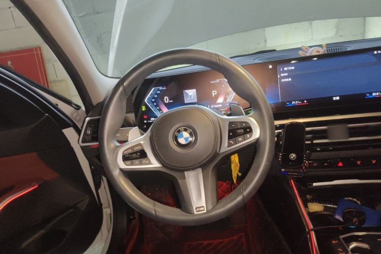Used BMW 3 Series 2023 320Li M Sport Package Steering Wheel