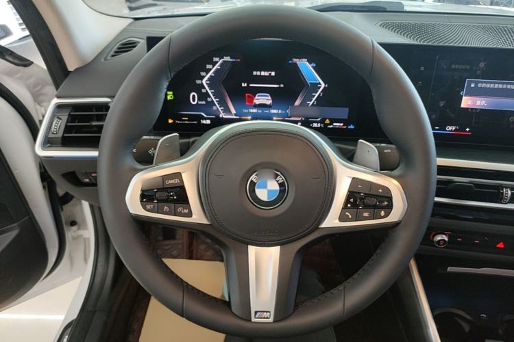Used BMW 3 Series 2023 325i M Sport Package Steering Wheel