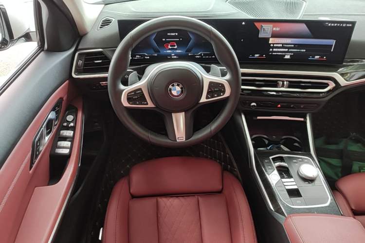 Used BMW 3 Series 2023 325Li M Sport Package Steering Wheel