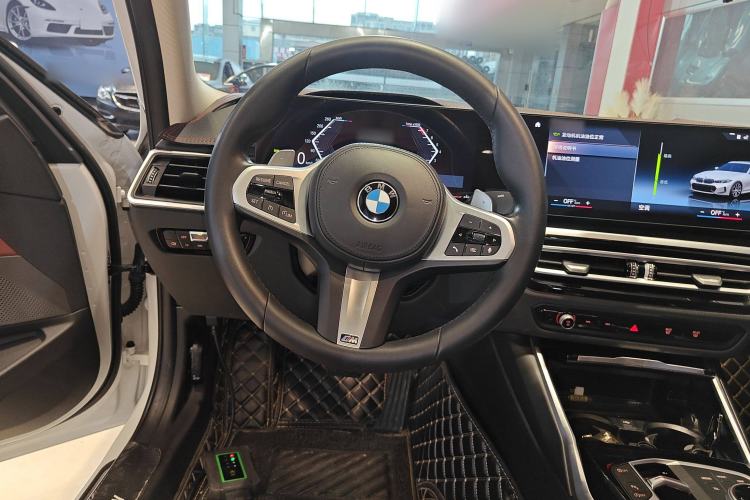Used BMW 3 Series 2023 320Li M Sport Package Steering Wheel