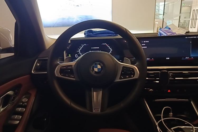 Used BMW 3 Series 2023 320Li M Sport Package Steering Wheel