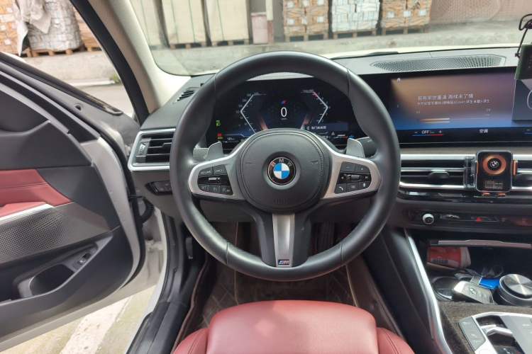 Used BMW 3 Series 2023 325Li M Sport Package Steering Wheel