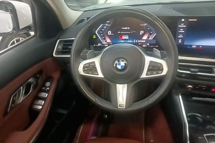 Used BMW 3 Series 2023 320Li M Sport Package Steering Wheel