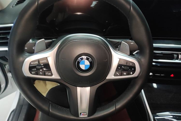 Used BMW 3 Series 2023 325Li M Sport Package Steering Wheel