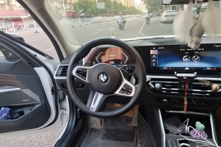 Used BMW 3 Series 2023 325Li M Sport Night Edition Package Steering Wheel