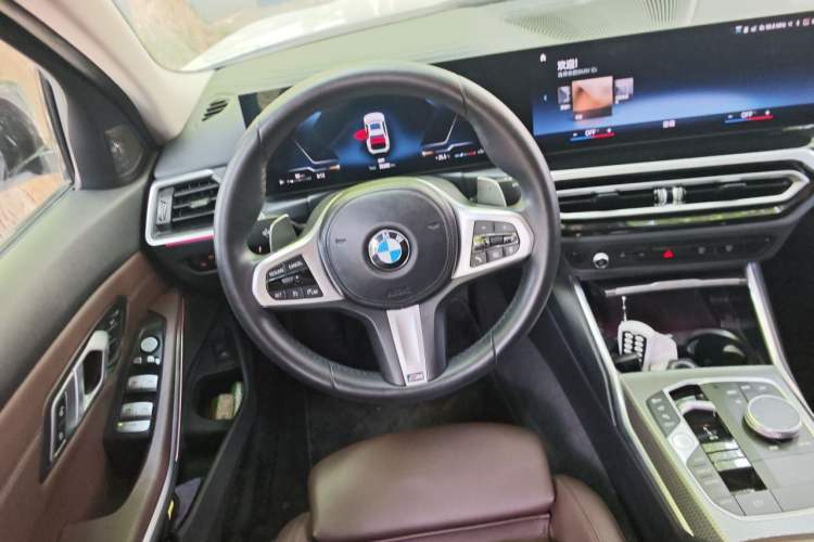 Used BMW 3 Series 2023 325Li M Sport Night Edition Package Steering Wheel