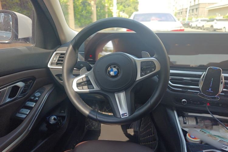 Used BMW 3 Series 2023 325Li M Sport Package Steering Wheel