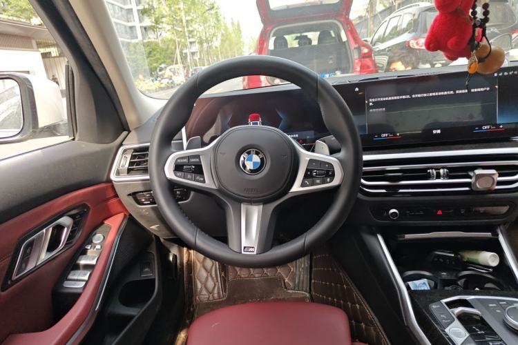 Used BMW 3 Series 2023 325Li M Sport Package Steering Wheel