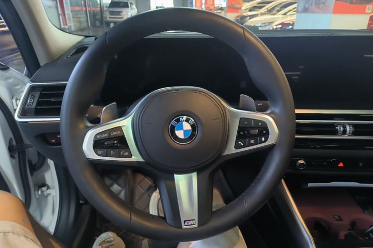 Used BMW 3 Series 2023 325Li M Sport Package Steering Wheel
