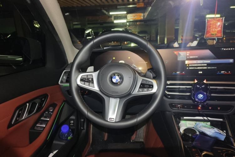 Used BMW 3 Series 2023 325Li M Sport Package Steering Wheel