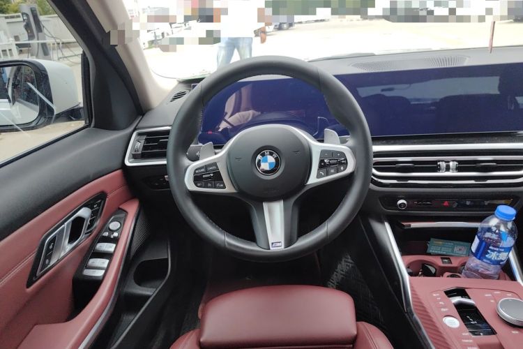 Used BMW 3 Series 2023 320Li M Sport Package Steering Wheel
