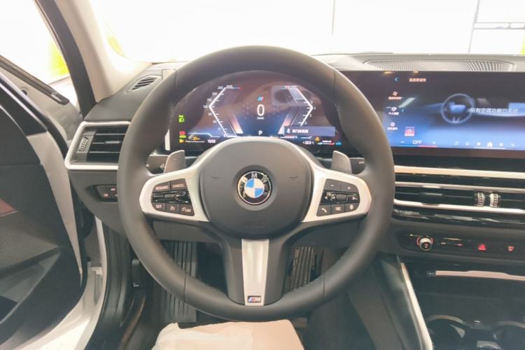 Used BMW 3 Series 2023 320Li M Sport Package Steering Wheel
