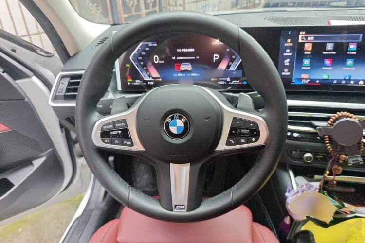 Used BMW 3 Series 2023 320i M Sport Package Steering Wheel