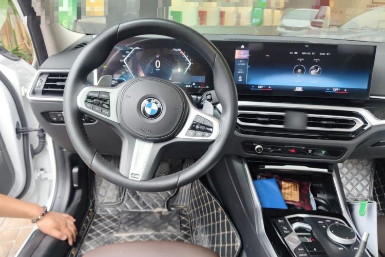 Used BMW 3 Series 2023 320Li M Sport Package Steering Wheel