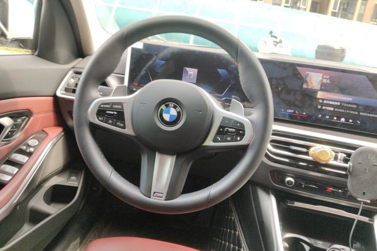 Used BMW 3 Series 2023 325Li M Sport Package Steering Wheel