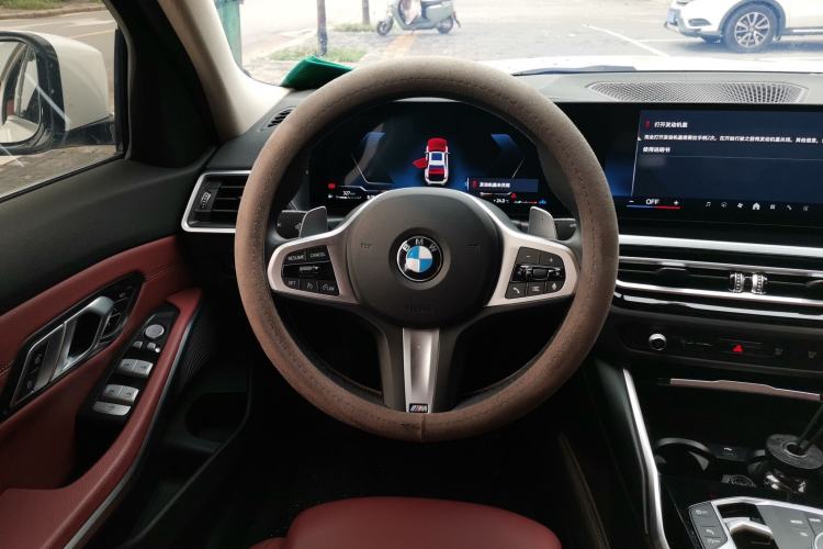 Used BMW 3 Series 2023 320Li M Sport Package Steering Wheel