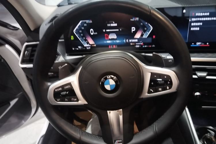 Used BMW 3 Series 2023 325i M Sport Package Steering Wheel