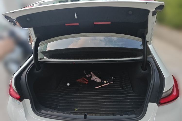 Used BMW 3 Series 2023 325i M Sport Night Edition Package Trunk