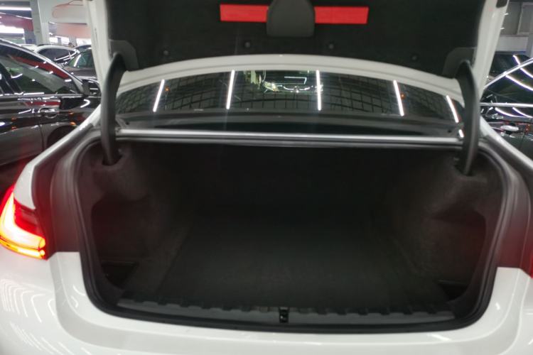 Used BMW 3 Series 2023 325Li M Sport Night Edition Package Trunk