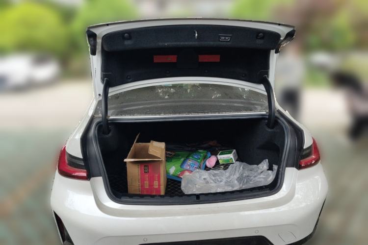 Used BMW 3 Series 2023 325Li M Sport Package Trunk