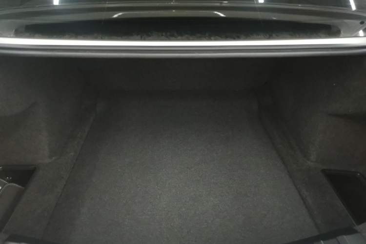 Used BMW 3 Series 2023 325Li M Sport Night Edition Package Trunk