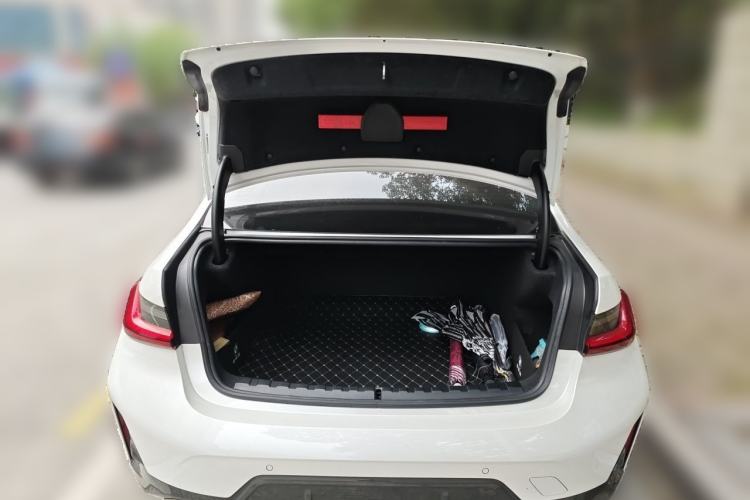 Used BMW 3 Series 2023 320Li M Sport Package Trunk