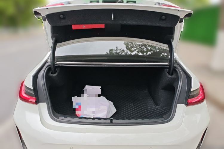 Used BMW 3 Series 2023 320Li M Sport Package Trunk
