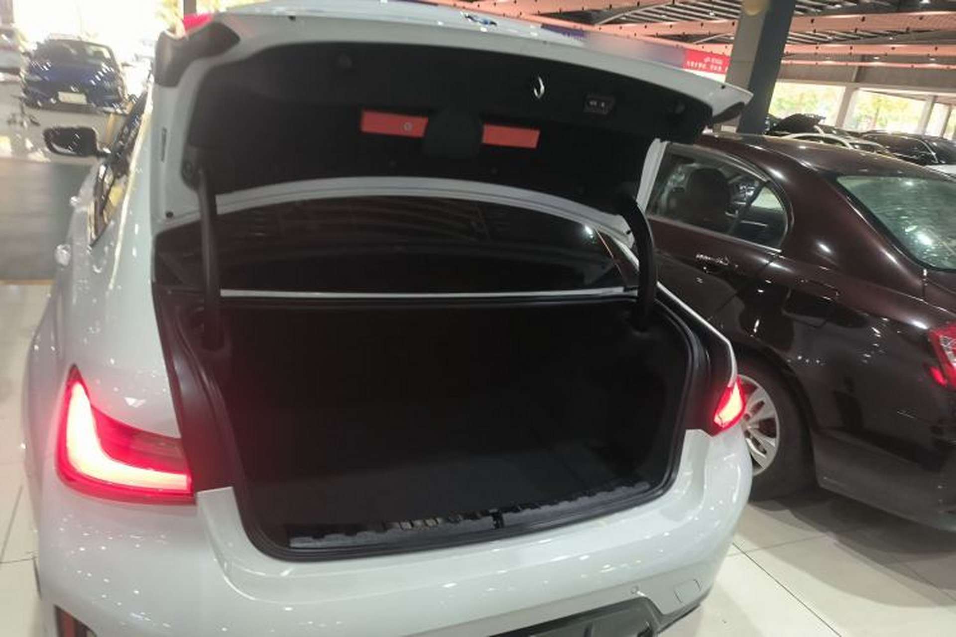 Used BMW 3 Series 2023 325Li M Sport Night Edition Package Trunk