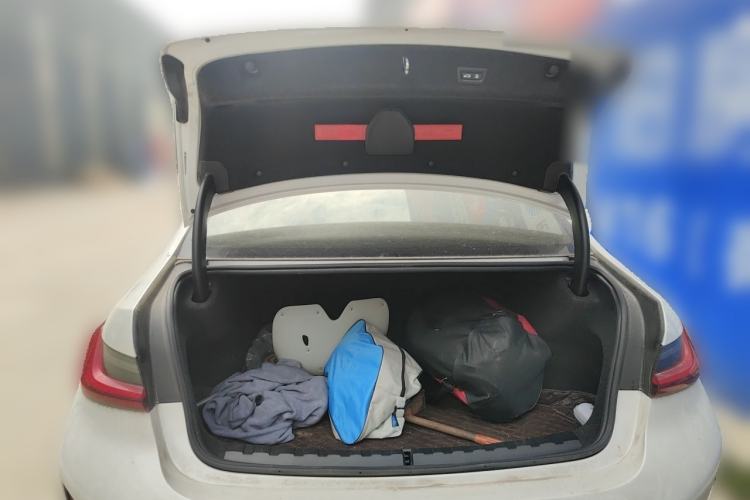 Used BMW 3 Series 2023 325Li M Sport Night Edition Package Trunk