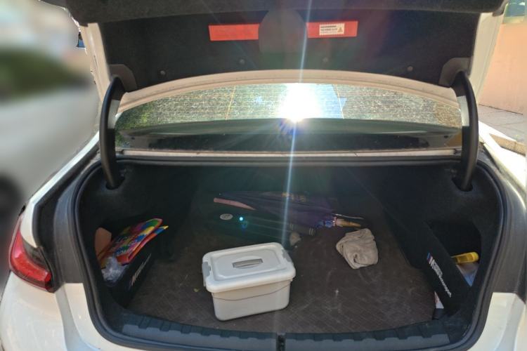Used BMW 3 Series 2023 320i M Sport Package Trunk
