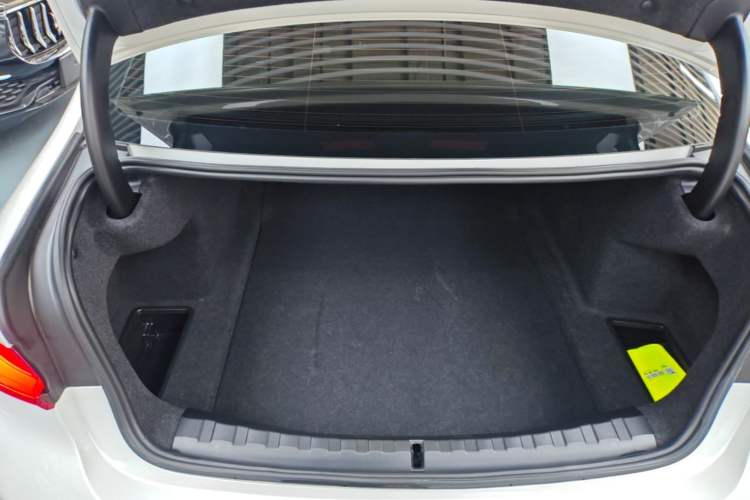 Used BMW 3 Series 2023 325i M Sport Night Edition Package Trunk