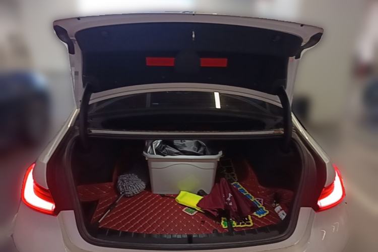 Used BMW 3 Series 2023 320Li M Sport Package Trunk