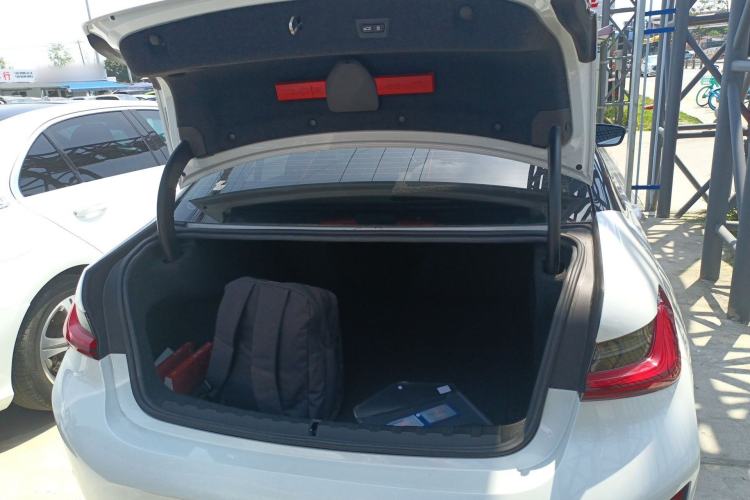 Used BMW 3 Series 2023 325Li M Sport Package Trunk